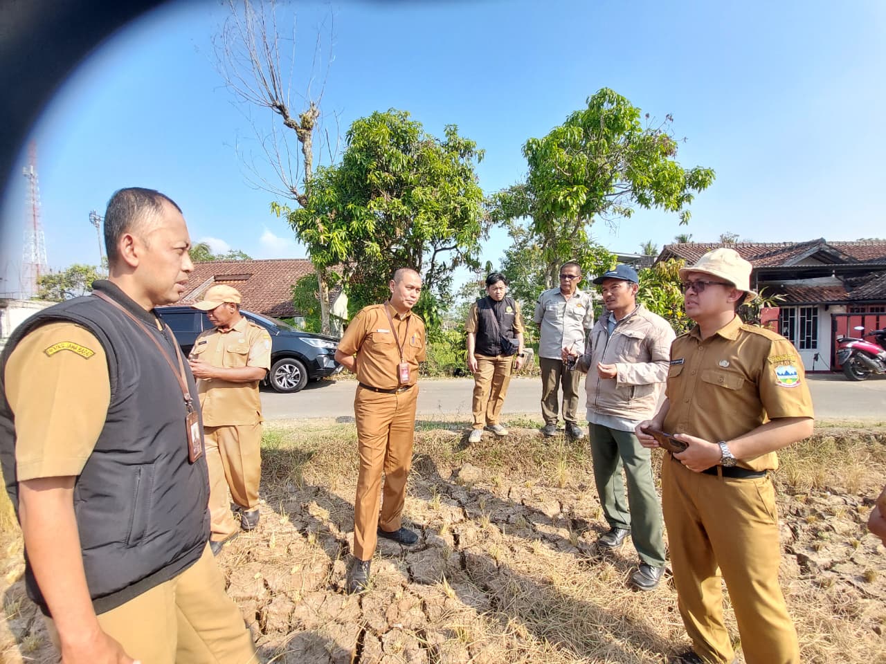 176,80 Hektare Sawah di Garut Gagal Panen, Petani Diupayakan Dapat Benih dan Klaim AUTP