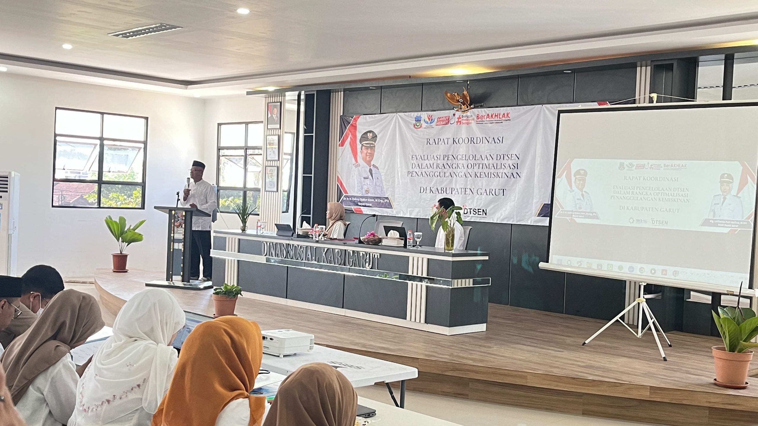 1,8 Juta Warga Garut Masuk Desil 1–5, Pemkab Perketat Validasi DTSEN dan BPJS PBI